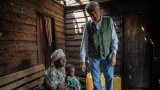 RDC: en visite à Saké, le chef du HCR appelle à une aide immédiate humanitaire pour les déplacés (…)